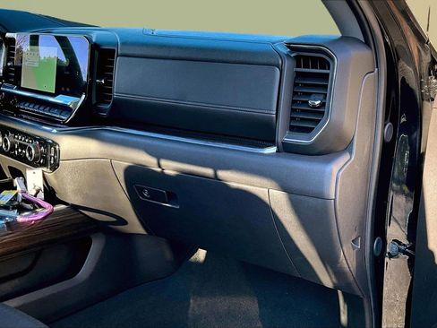 Used 2024 Chevrolet Silverado 1500 RST image 20