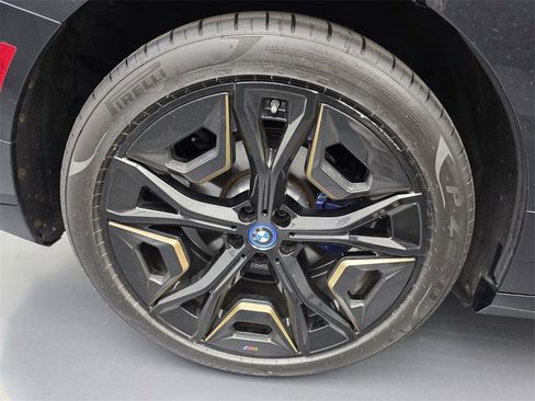 Certified 2023 BMW iX M60 image 17
