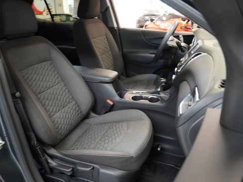 Certified 2021 Chevrolet Equinox LT w/ LPO, Floor Liner Package FWD image 35