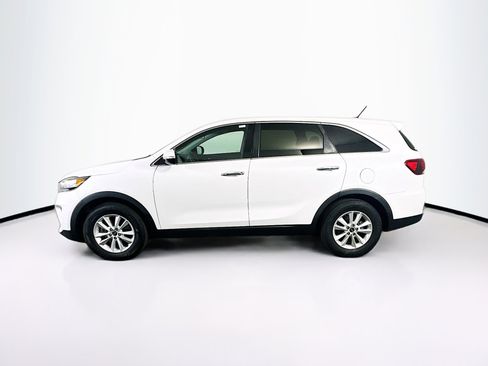 Used 2019 Kia Sorento L image 4
