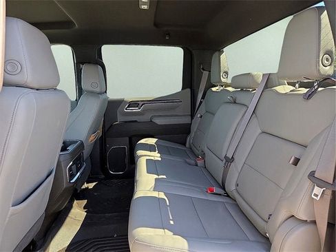 Certified 2024 Chevrolet Silverado 1500 LTZ image 13