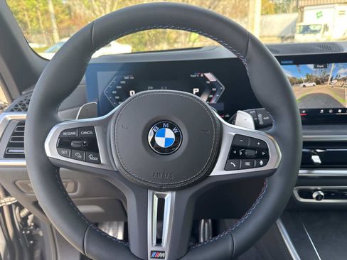 New 2026 BMW X5 M60i w/ Climate Comfort Package image 30