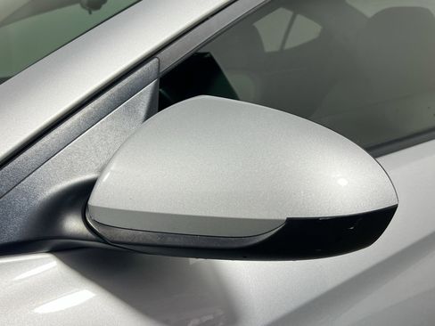 Used 2019 Hyundai Elantra Value Edition image 12