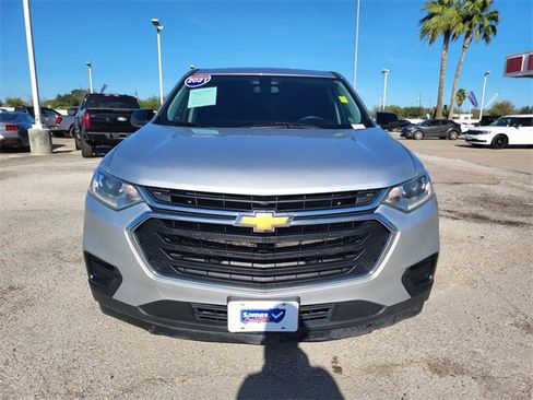 Used 2021 Chevrolet Traverse LS image 19