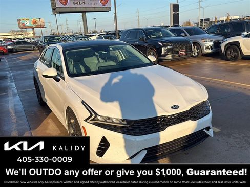 Used 2021 Kia K5 EX image 1