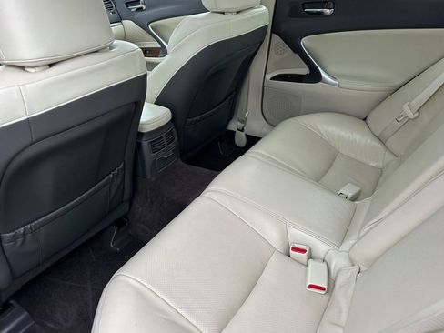 Used 2012 Lexus IS 350 image 12