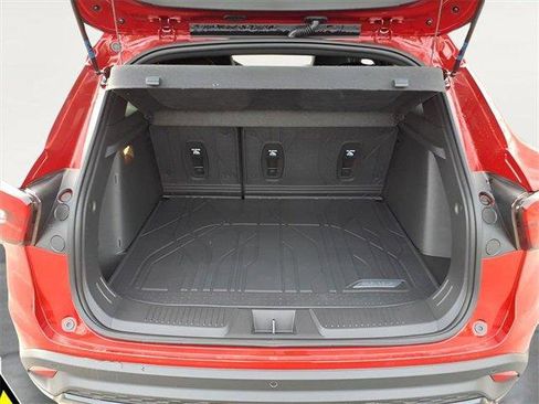 New 2026 Chevrolet Trax RS w/ Sunroof Package image 6