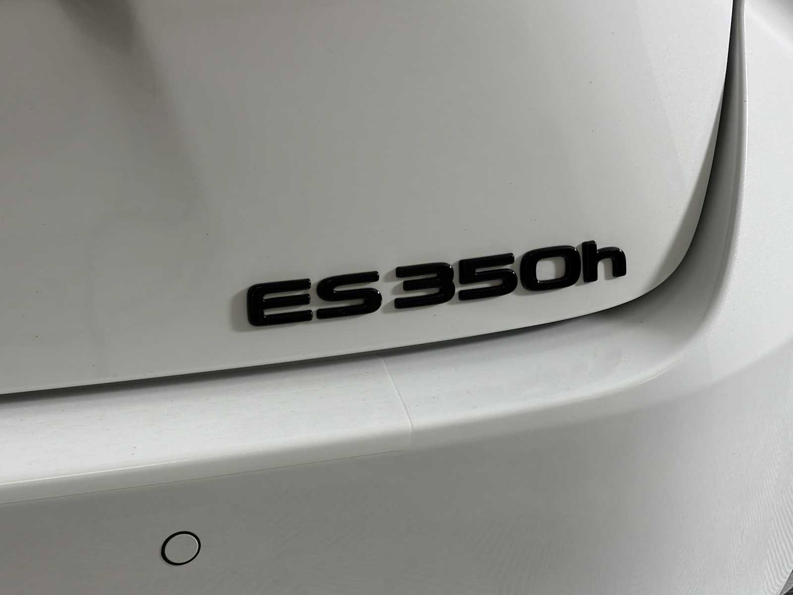 New 2026 Lexus ES 350h w/ Accessory Package (Z2) FWD image 7