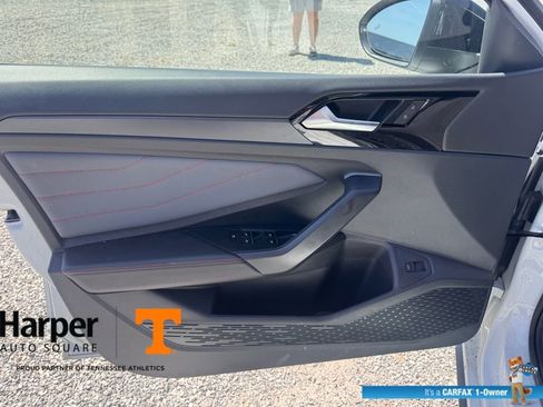 Used 2025 Volkswagen Jetta GLI Autobahn w/ GLI Black Package image 19