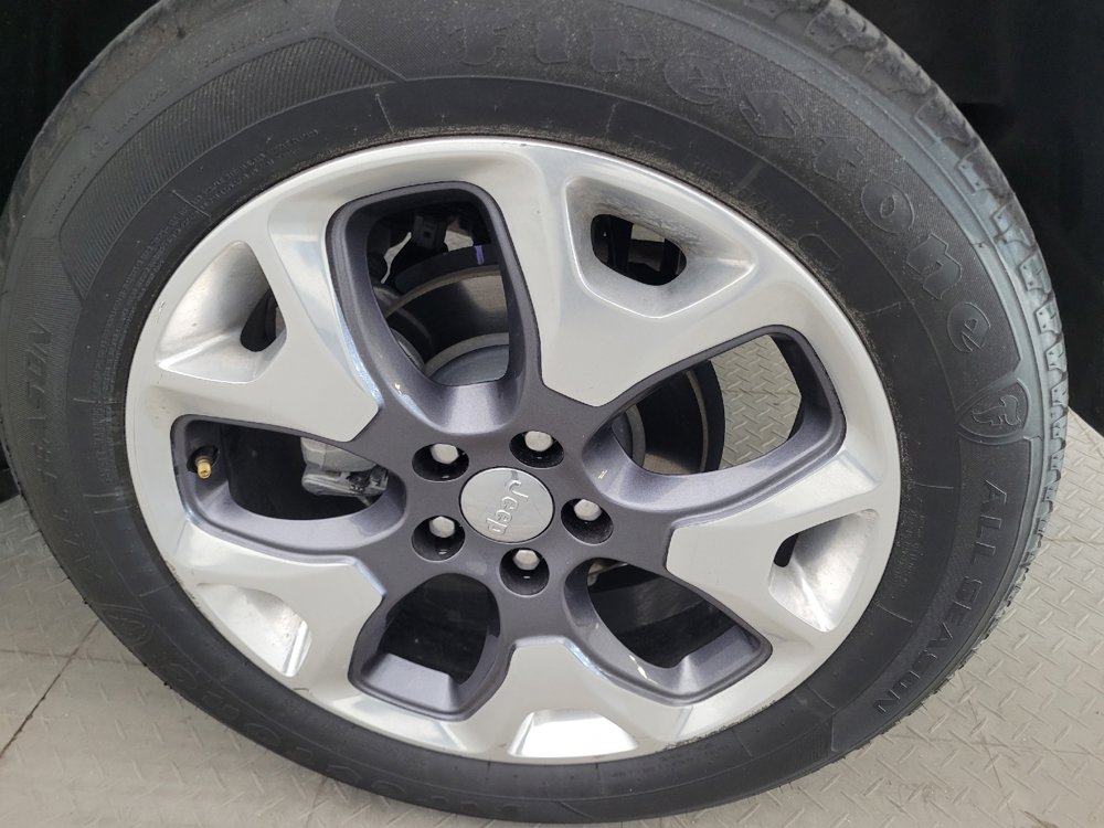 Used 2021 Jeep Compass Limited AWD/4WD image 31
