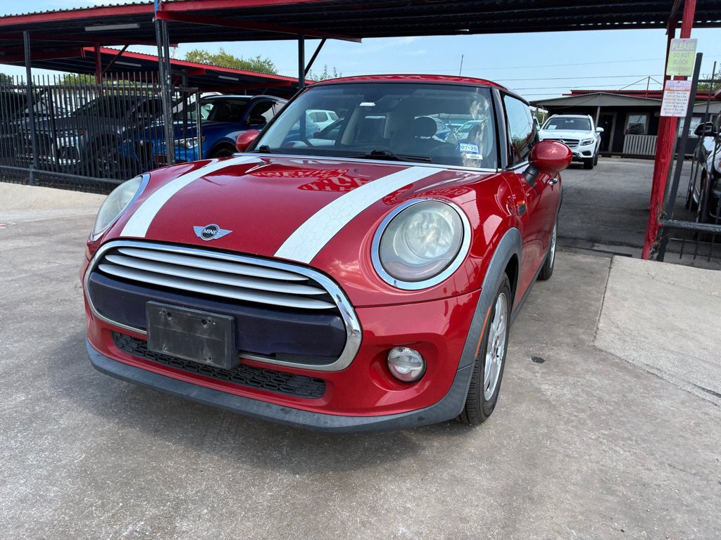 Used 2015 MINI Cooper 2-Door Hardtop FWD image 8