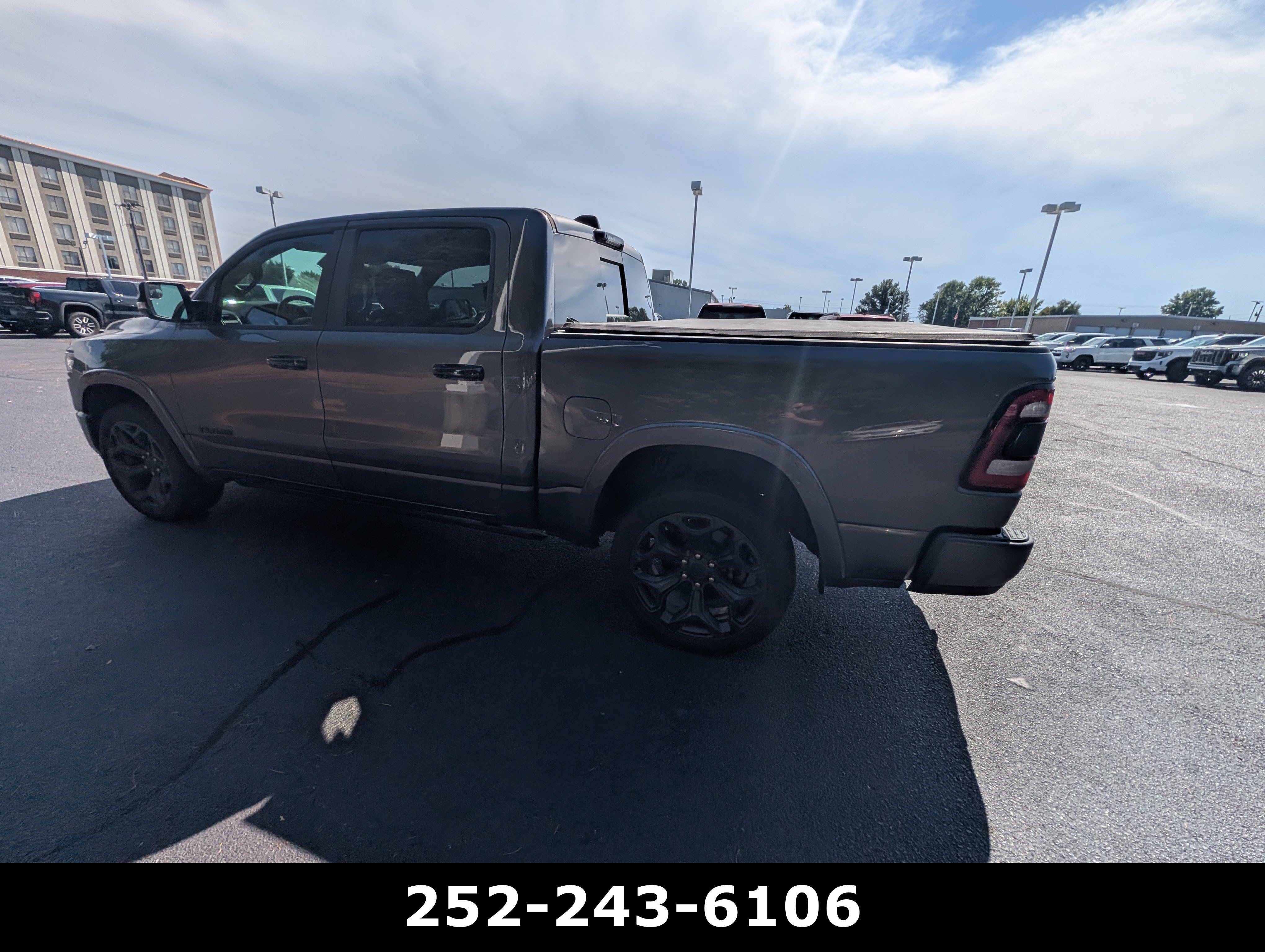 Used 2023 RAM 1500 Limited AWD/4WD image 9