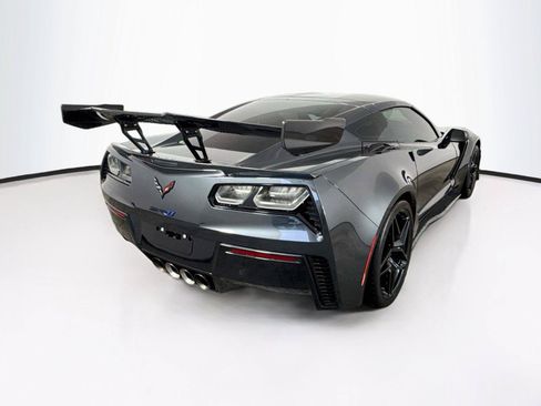 Used 2019 Chevrolet Corvette ZR1 RWD image 5