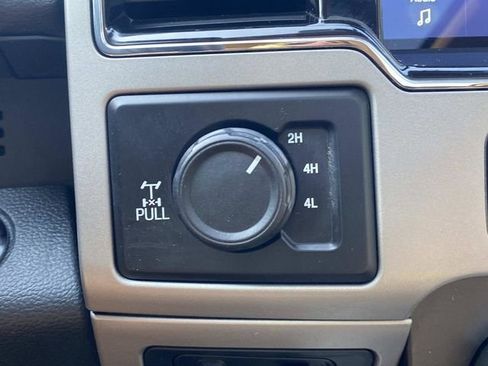 Used 2022 Ford F250 Lariat w/ Tremor Off-Road Package AWD/4WD image 31