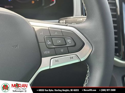 Certified 2023 Volkswagen Atlas Cross Sport SE w/ Panoramic Sunroof Package AWD/4WD image 25