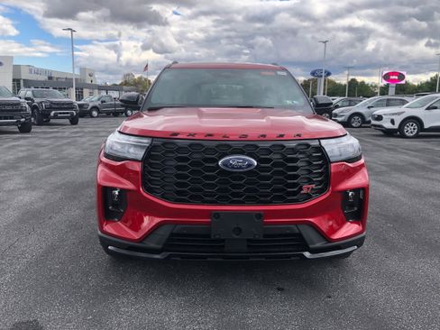 New 2026 Ford Explorer ST image 8