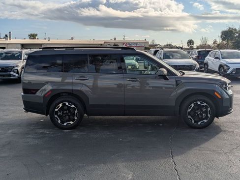 Certified 2025 Hyundai Santa Fe SEL image 4