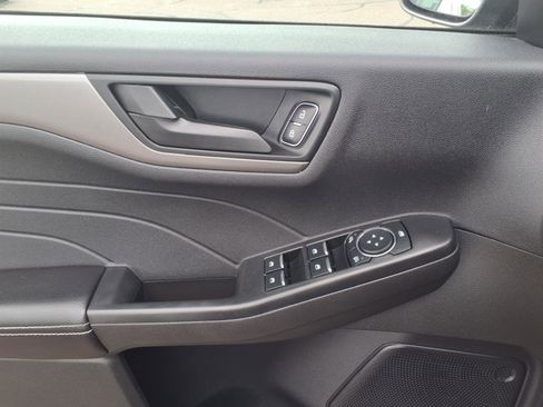 Certified 2024 Ford Escape Active image 16