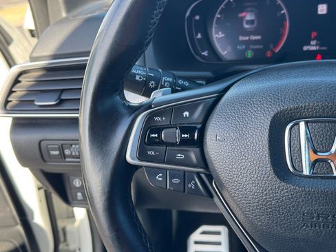 Used 2018 Honda Accord LX image 24