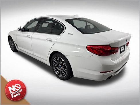 Used 2018 BMW 530e w/ Premium Package 2 RWD image 6