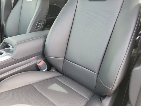 New 2026 Hyundai Ioniq 9 Limited AWD/4WD image 14