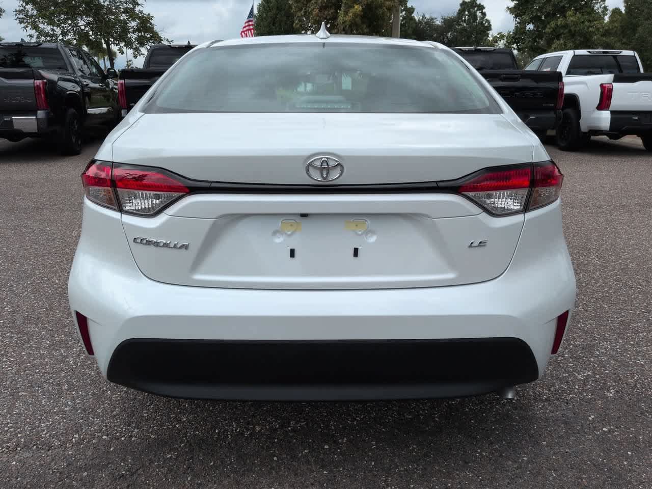 New 2027 Toyota Corolla LE FWD image 5
