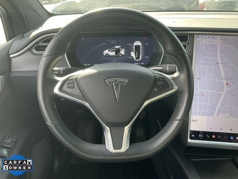 Used 2017 Tesla Model X 75D image 44