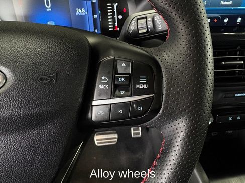 Used 2024 Ford Escape ST-Line w/ Tech Pack #1 FWD image 17