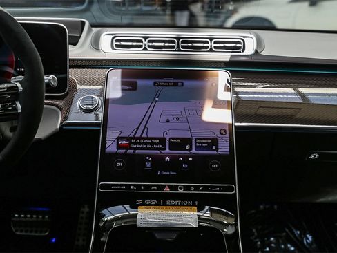 New 2024 Mercedes-Benz S 63 AMG S image 13