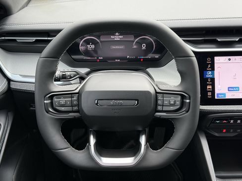 New 2026 Jeep Cherokee Laredo AWD/4WD image 15