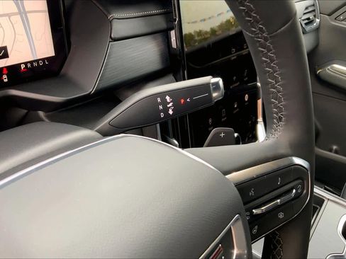New 2026 GMC Acadia Elevation w/ Elevation Premium Package FWD image 6