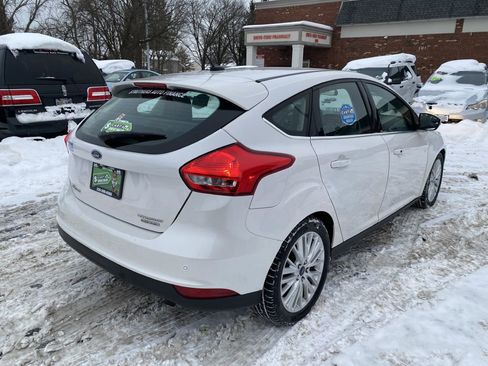 Used 2015 Ford Focus Titanium image 5
