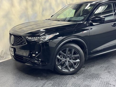 Used 2023 Acura MDX A-Spec image 2