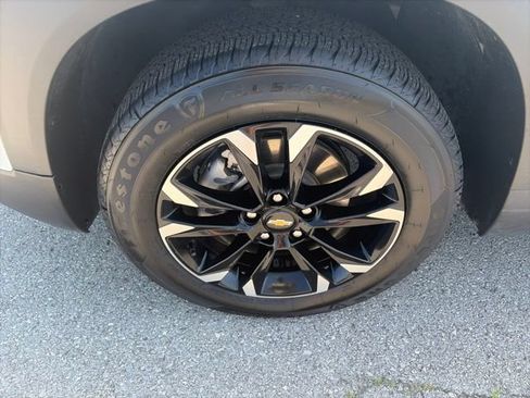 Used 2021 Chevrolet TrailBlazer LT AWD/4WD image 10