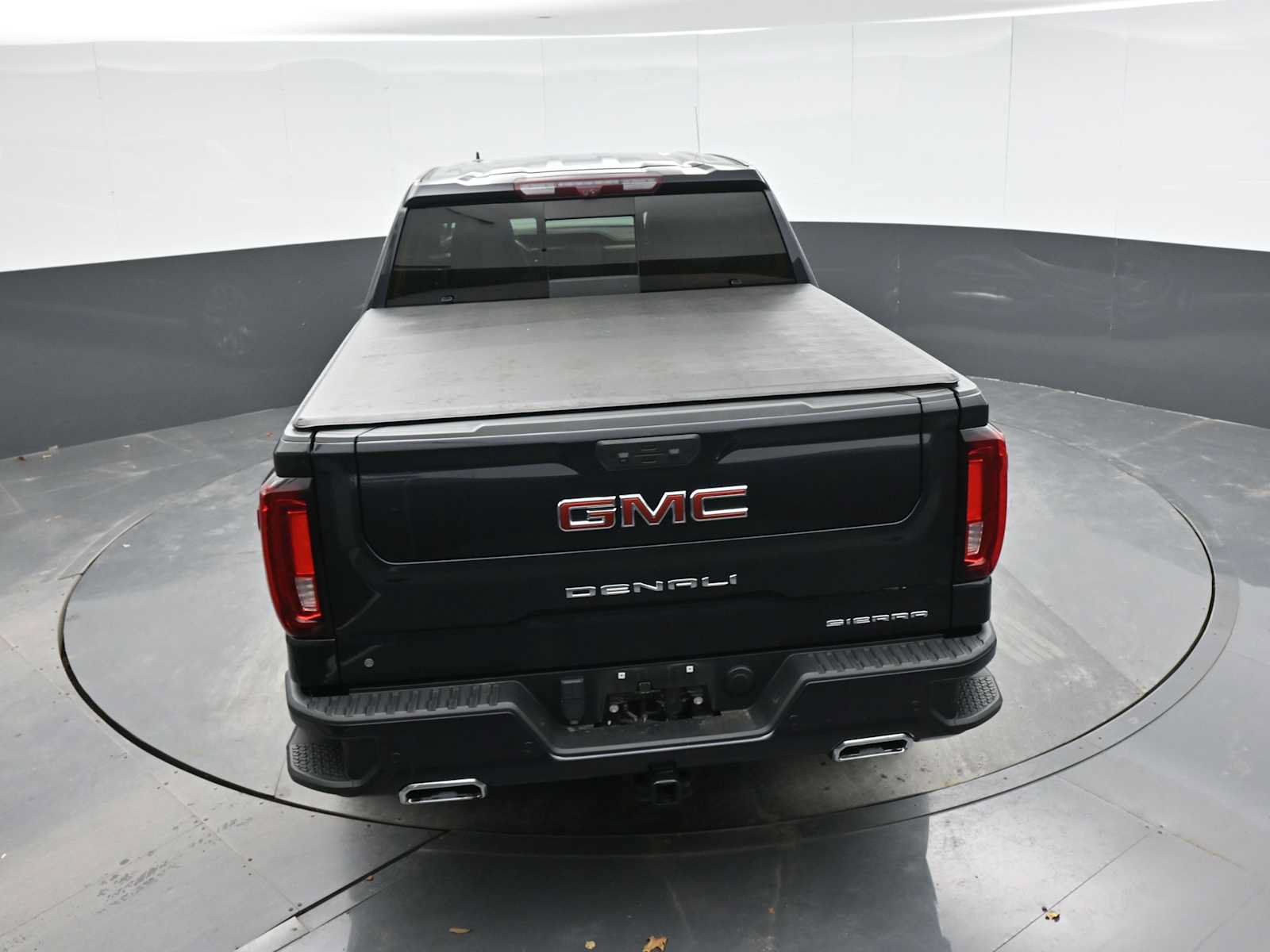 Used 2023 GMC Sierra 1500 Denali w/ Denali Reserve Package AWD/4WD image 22