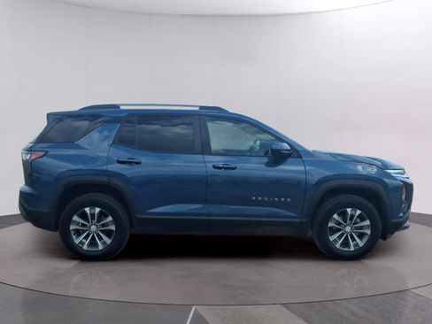 Used 2025 Chevrolet Equinox LT w/ Convenience Package II AWD/4WD image 8