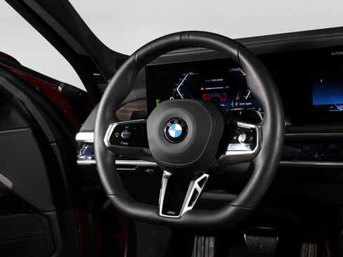 Used 2025 BMW 760i xDrive w/ Executive Package AWD/4WD image 24