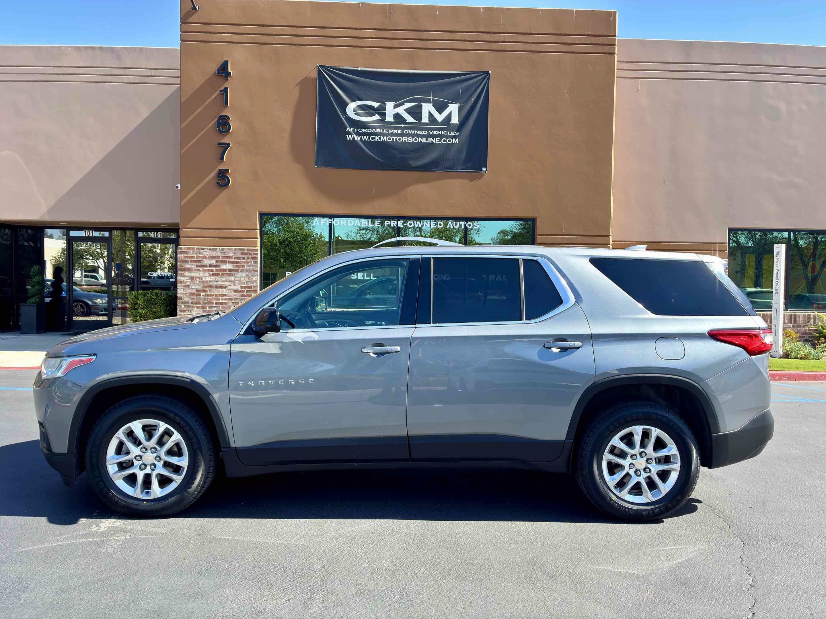 Used 2018 Chevrolet Traverse LS AWD/4WD image 3