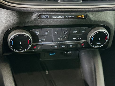 Used 2022 Ford Escape SEL w/ SEL Stealth AWD Package image 24