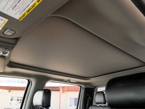 Used 2021 Ford F250 Lariat w/ Lariat Ultimate Package image 5