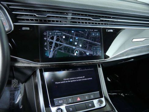 Used 2023 Audi Q8 Premium AWD/4WD image 18