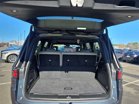 New 2025 Jeep Wagoneer Series II image 14