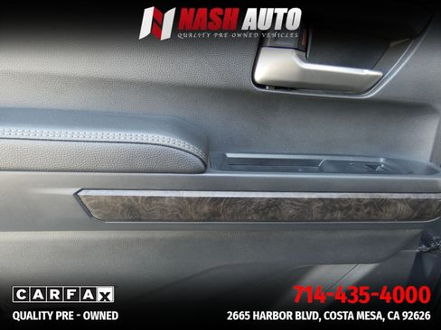 Used 2025 Toyota Tacoma Limited AWD/4WD image 50