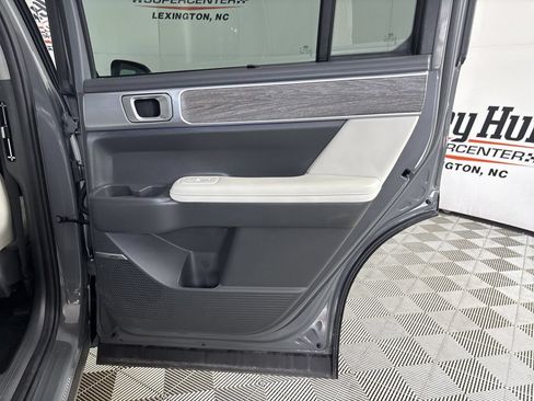 Used 2025 Hyundai Santa Fe Limited FWD image 25