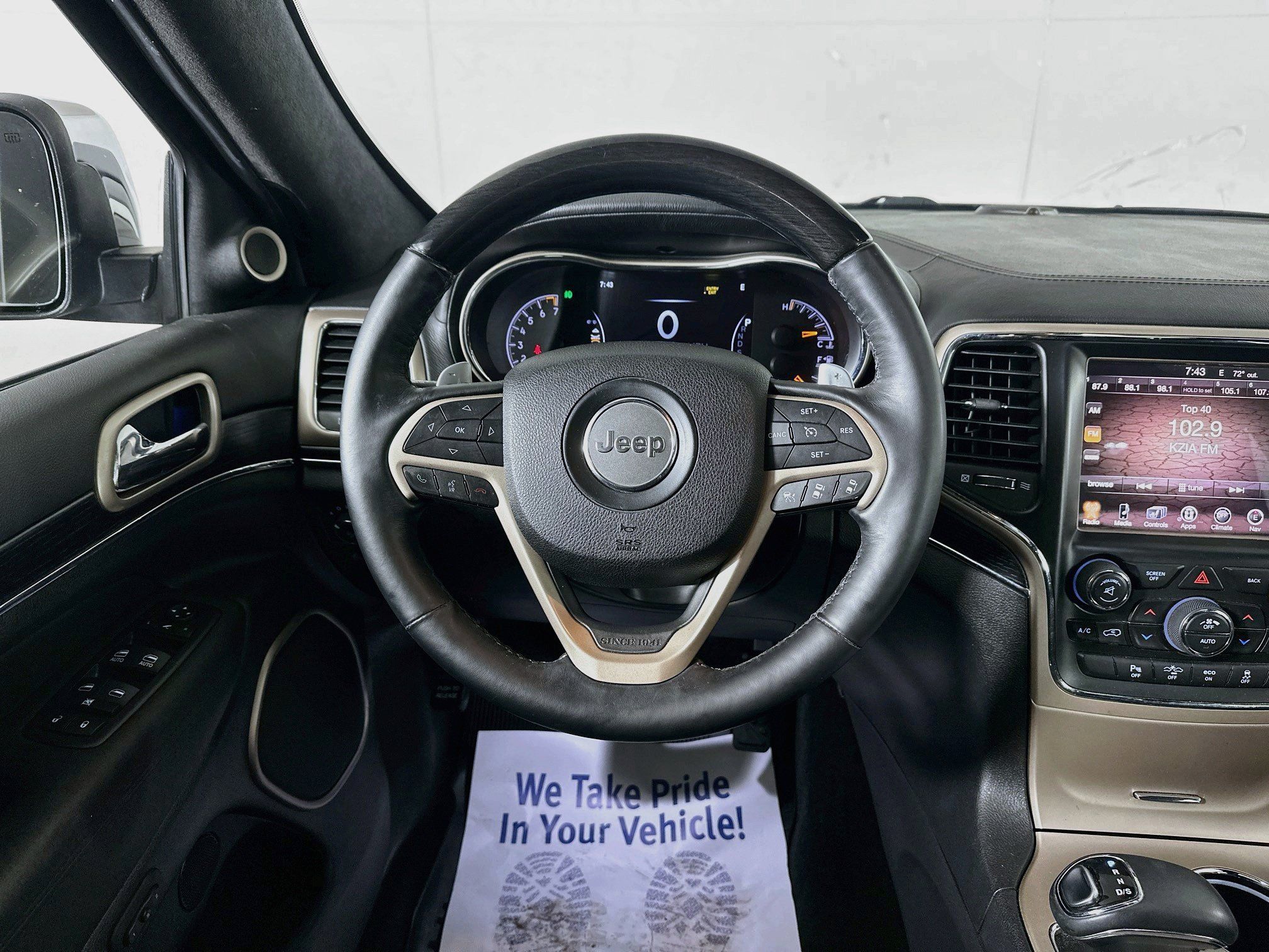 Used 2014 Jeep Grand Cherokee Summit AWD/4WD image 23