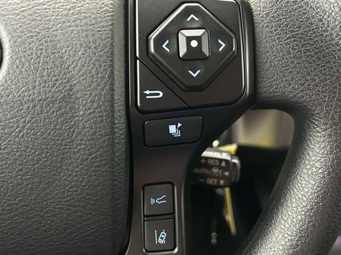 Used 2023 Toyota Tacoma SR image 17