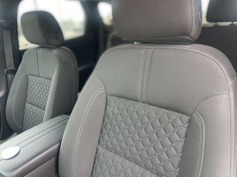 Used 2019 Chevrolet Blazer LT FWD image 16