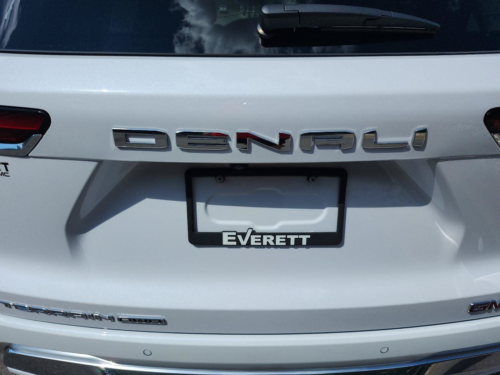 Used 2026 GMC Terrain Denali AWD/4WD image 5