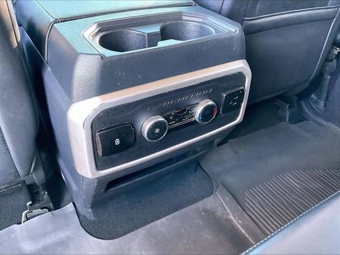 Used 2024 Ford Expedition Max XLT AWD/4WD image 27