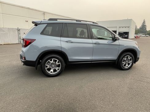 Used 2022 Honda Passport TrailSport image 6